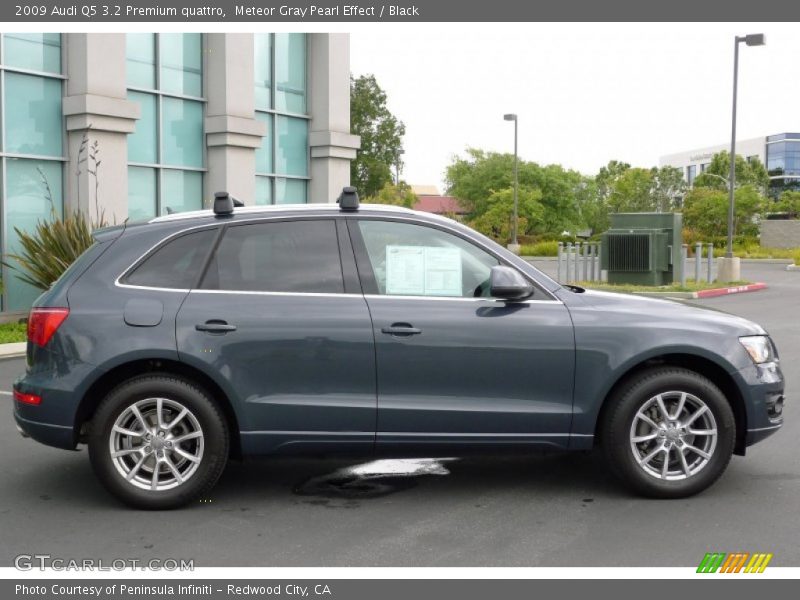 Meteor Gray Pearl Effect / Black 2009 Audi Q5 3.2 Premium quattro
