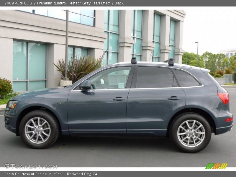 Meteor Gray Pearl Effect / Black 2009 Audi Q5 3.2 Premium quattro