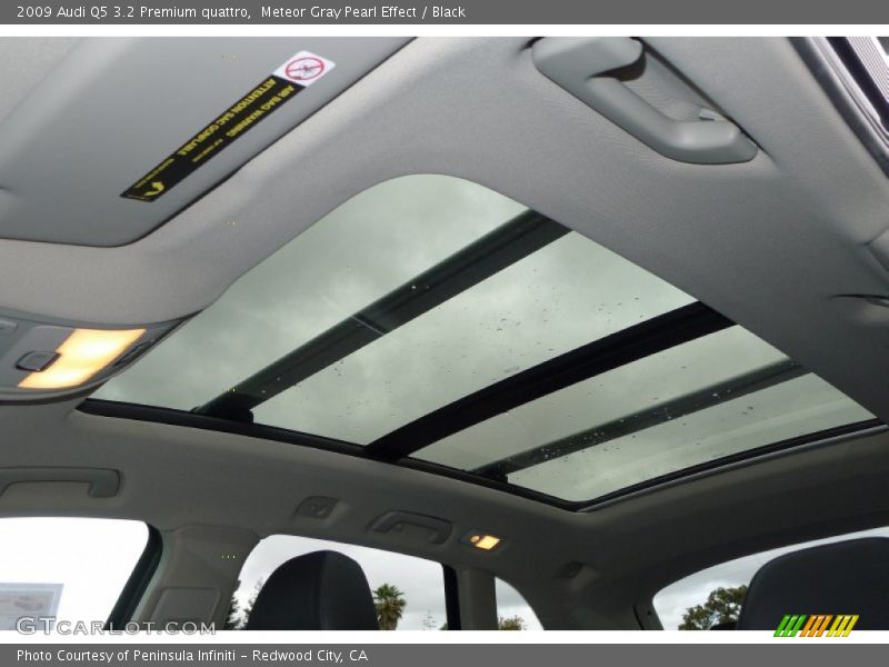 Meteor Gray Pearl Effect / Black 2009 Audi Q5 3.2 Premium quattro