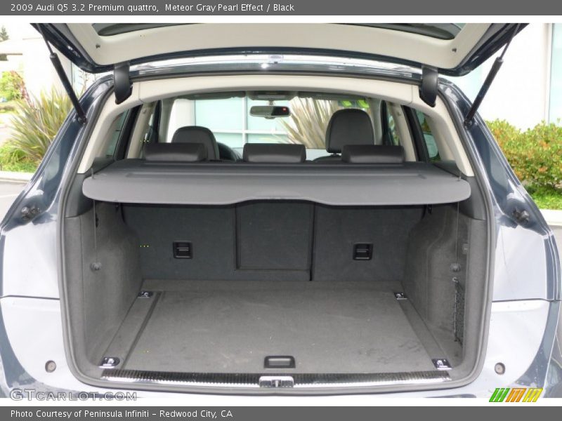 Meteor Gray Pearl Effect / Black 2009 Audi Q5 3.2 Premium quattro