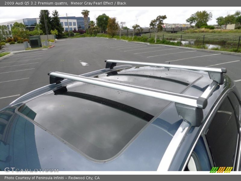 Meteor Gray Pearl Effect / Black 2009 Audi Q5 3.2 Premium quattro