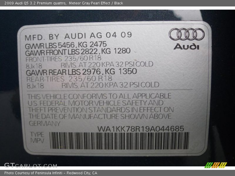 Meteor Gray Pearl Effect / Black 2009 Audi Q5 3.2 Premium quattro