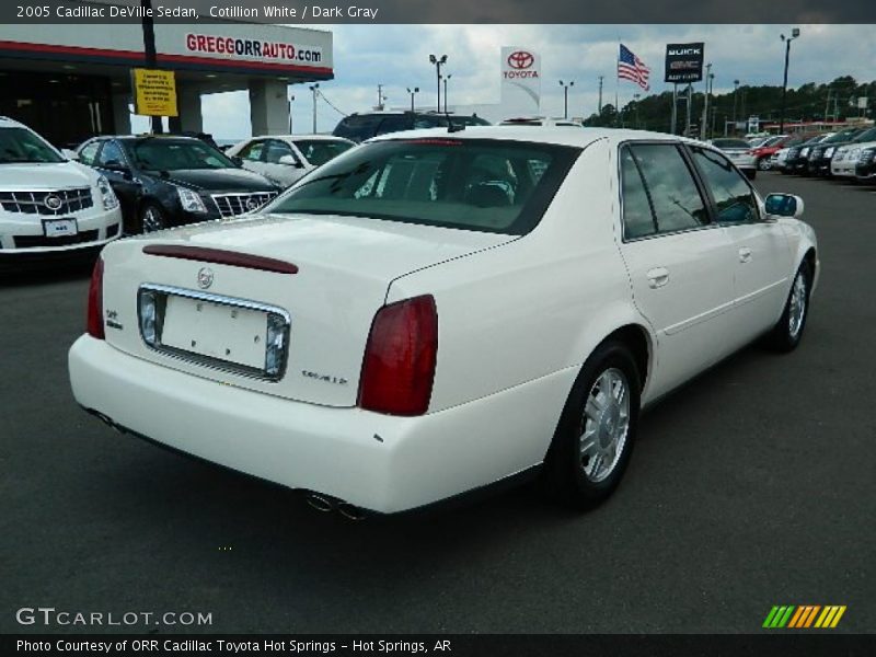 Cotillion White / Dark Gray 2005 Cadillac DeVille Sedan