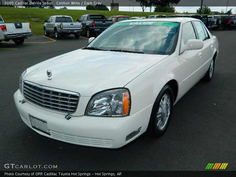 Cotillion White / Dark Gray 2005 Cadillac DeVille Sedan