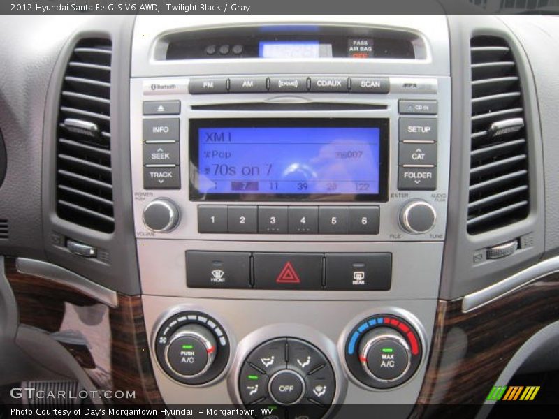 Controls of 2012 Santa Fe GLS V6 AWD