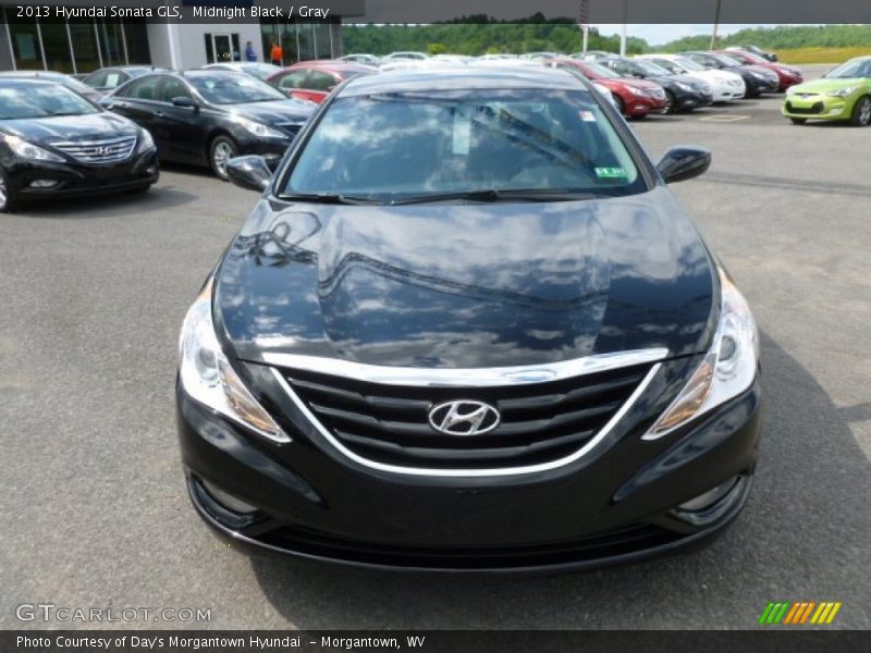 Midnight Black / Gray 2013 Hyundai Sonata GLS