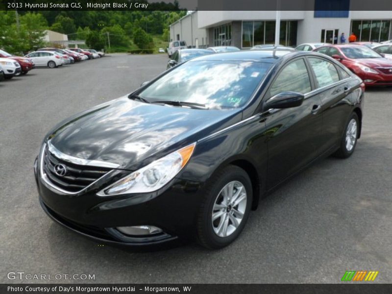 Midnight Black / Gray 2013 Hyundai Sonata GLS