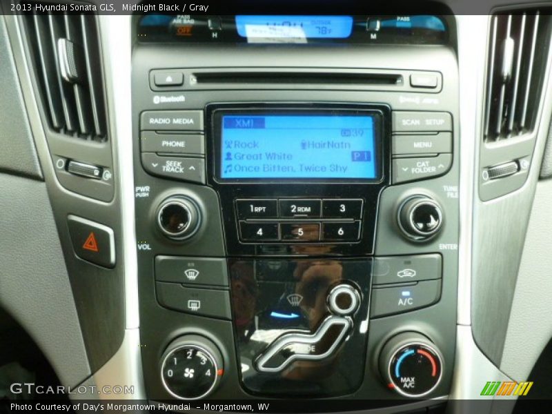 Midnight Black / Gray 2013 Hyundai Sonata GLS