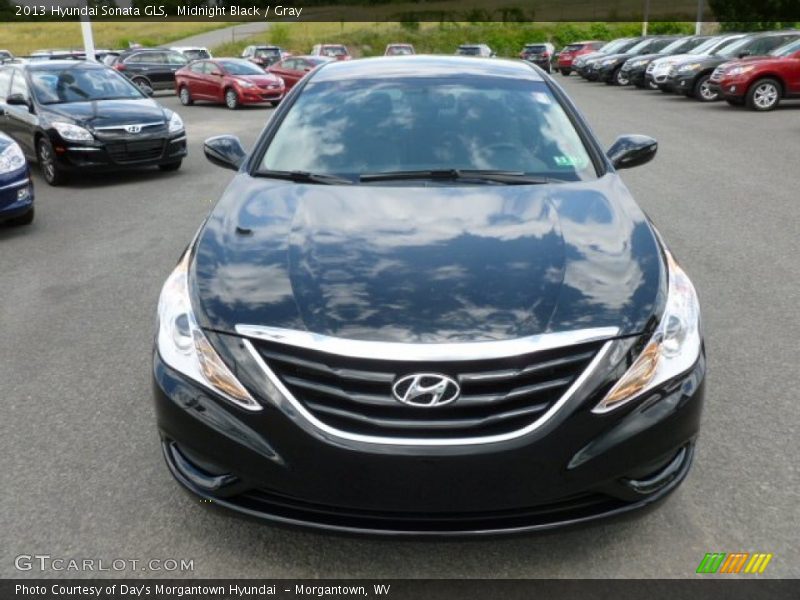 Midnight Black / Gray 2013 Hyundai Sonata GLS