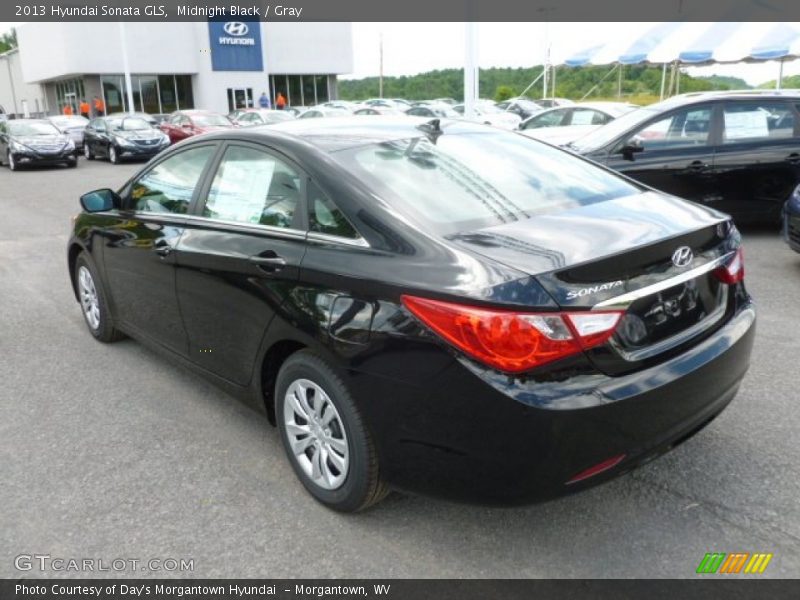 Midnight Black / Gray 2013 Hyundai Sonata GLS