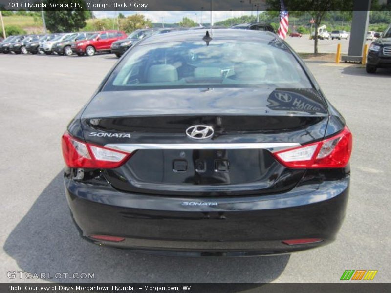 Midnight Black / Gray 2013 Hyundai Sonata GLS