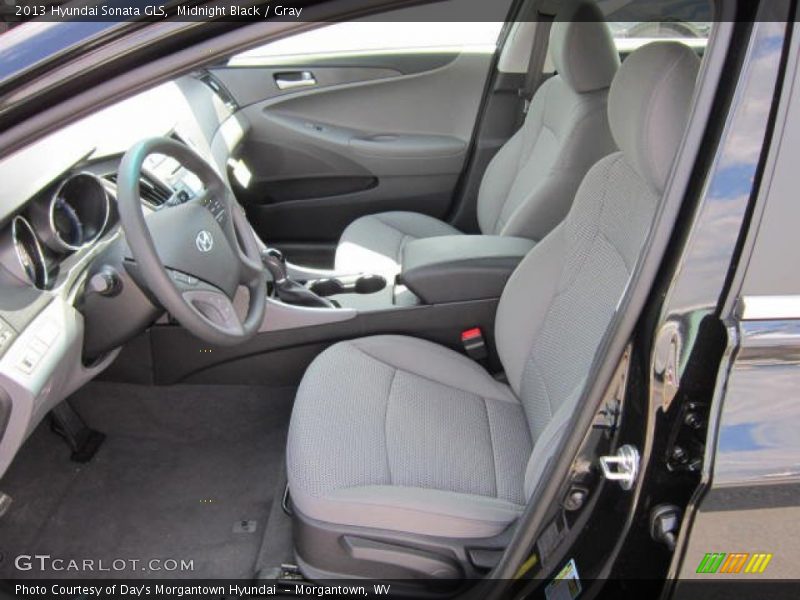 Midnight Black / Gray 2013 Hyundai Sonata GLS