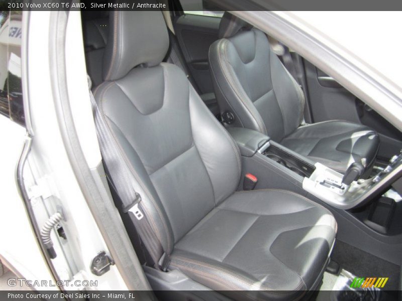 Silver Metallic / Anthracite 2010 Volvo XC60 T6 AWD
