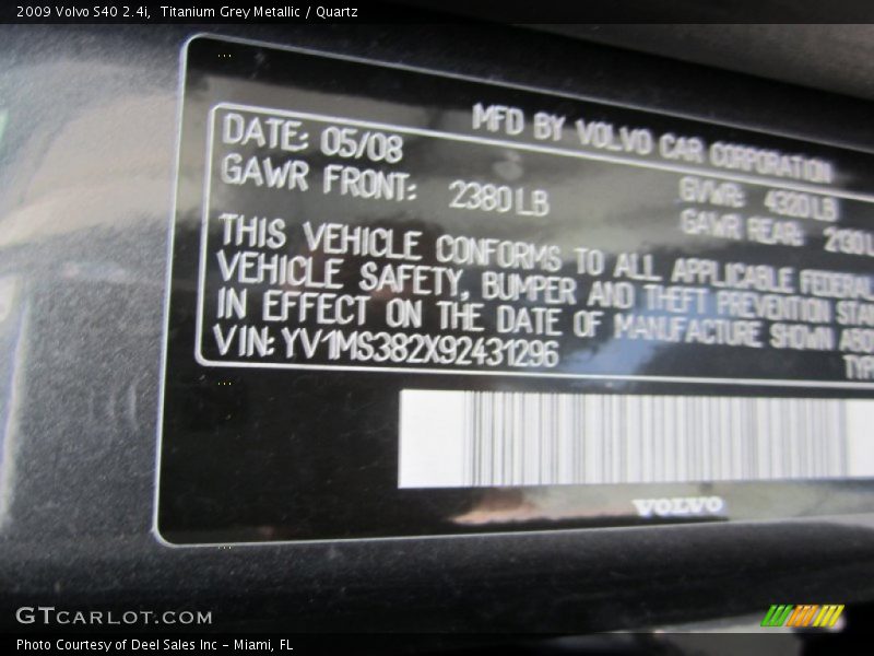 Titanium Grey Metallic / Quartz 2009 Volvo S40 2.4i