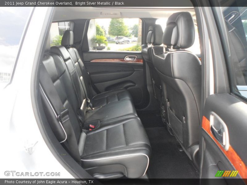 Bright Silver Metallic / Black 2011 Jeep Grand Cherokee Overland
