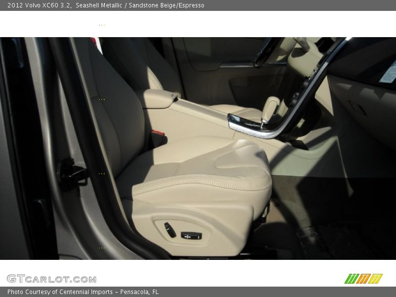 Seashell Metallic / Sandstone Beige/Espresso 2012 Volvo XC60 3.2