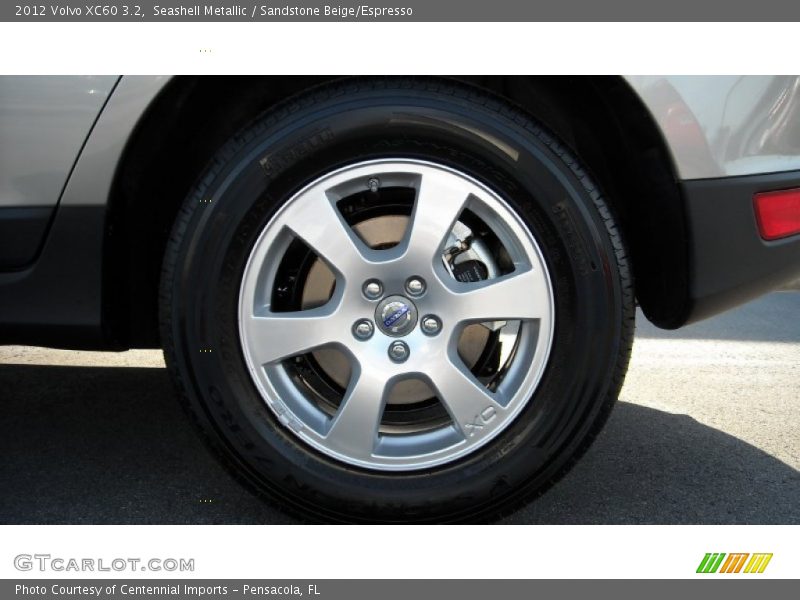 Seashell Metallic / Sandstone Beige/Espresso 2012 Volvo XC60 3.2