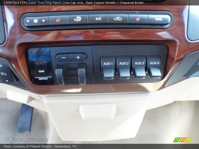 Controls of 2008 F350 Super Duty King Ranch Crew Cab 4x4