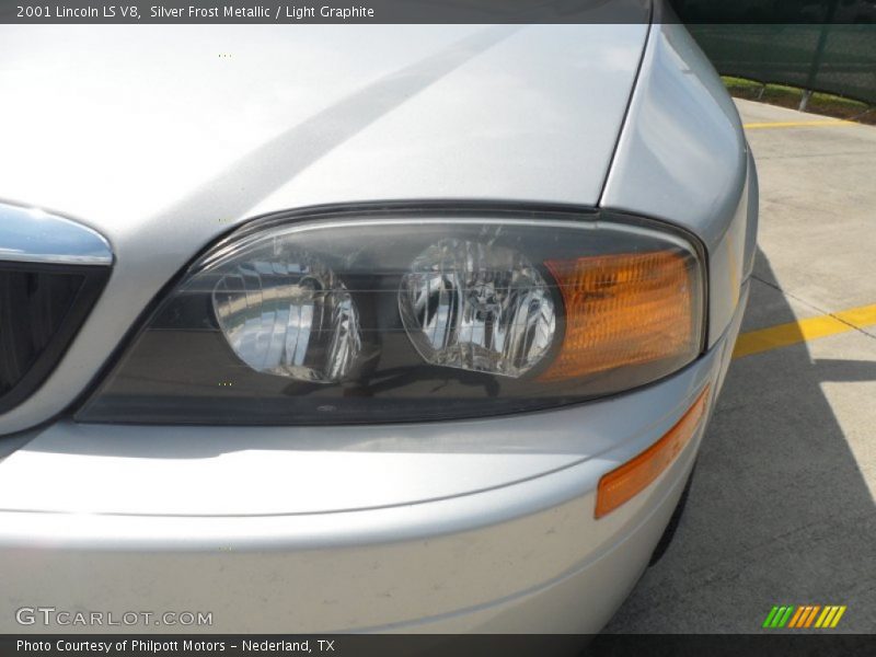 Silver Frost Metallic / Light Graphite 2001 Lincoln LS V8