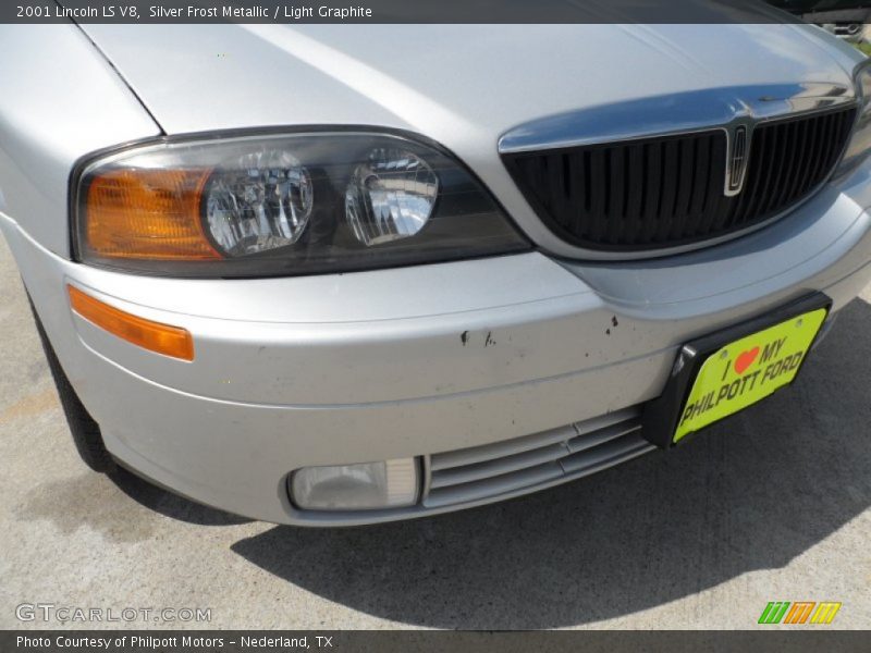 Silver Frost Metallic / Light Graphite 2001 Lincoln LS V8