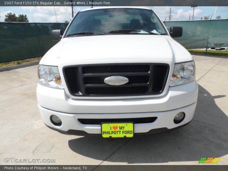 Oxford White / Medium Flint 2007 Ford F150 STX Regular Cab