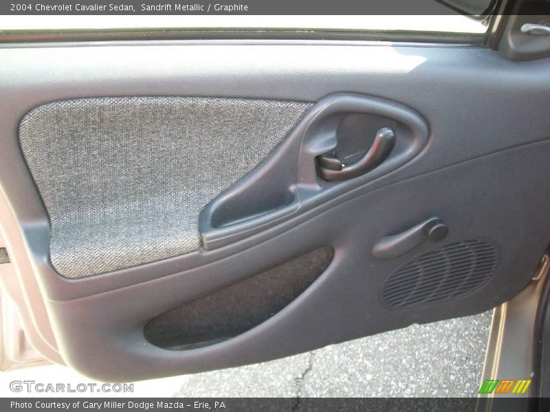 Sandrift Metallic / Graphite 2004 Chevrolet Cavalier Sedan