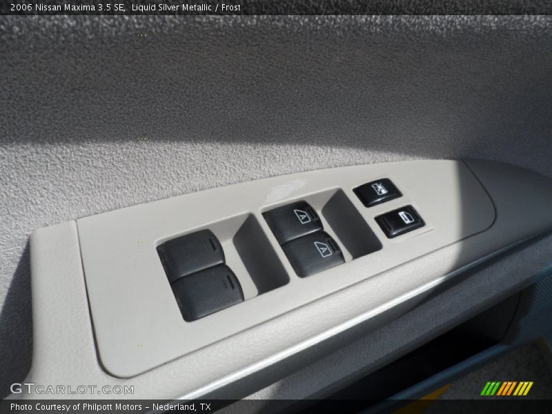 Liquid Silver Metallic / Frost 2006 Nissan Maxima 3.5 SE