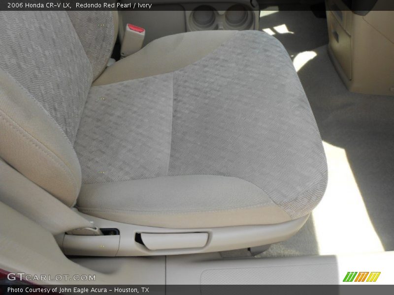 Redondo Red Pearl / Ivory 2006 Honda CR-V LX