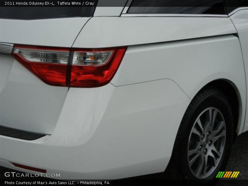 Taffeta White / Gray 2011 Honda Odyssey EX-L