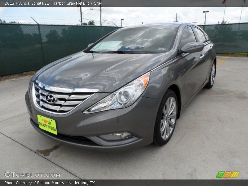 Harbor Gray Metallic / Gray 2013 Hyundai Sonata SE