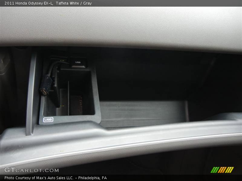 Taffeta White / Gray 2011 Honda Odyssey EX-L
