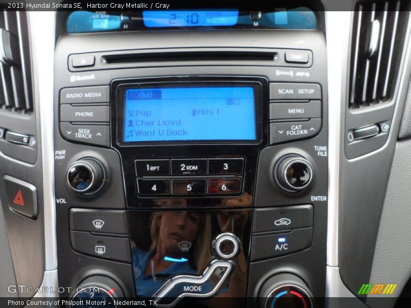 Harbor Gray Metallic / Gray 2013 Hyundai Sonata SE