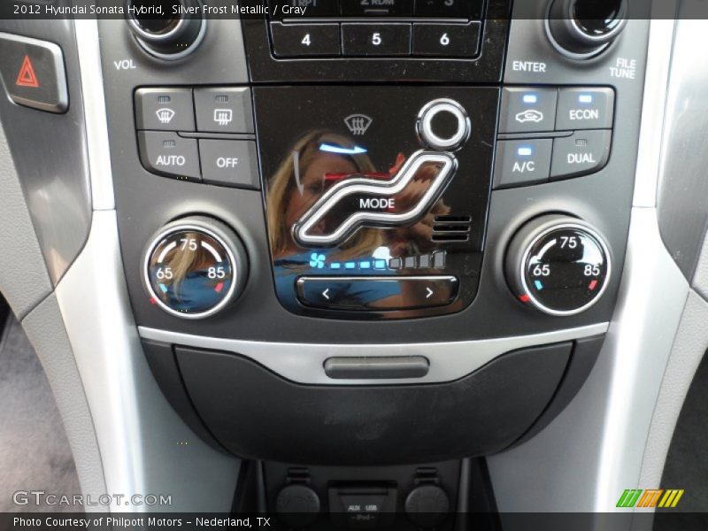 Silver Frost Metallic / Gray 2012 Hyundai Sonata Hybrid