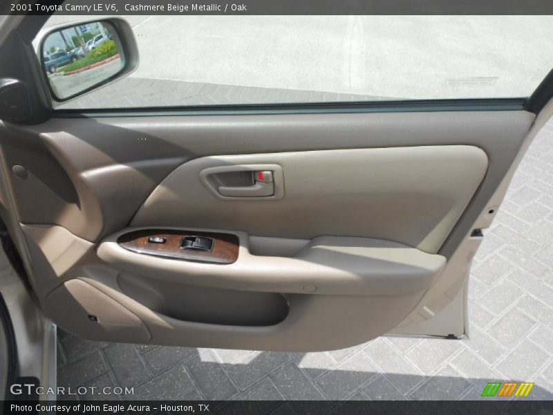 Cashmere Beige Metallic / Oak 2001 Toyota Camry LE V6