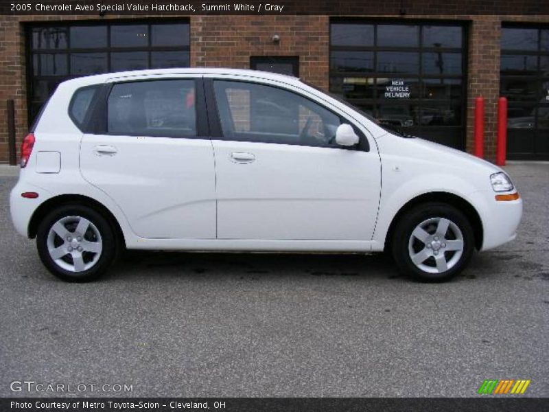 Summit White / Gray 2005 Chevrolet Aveo Special Value Hatchback