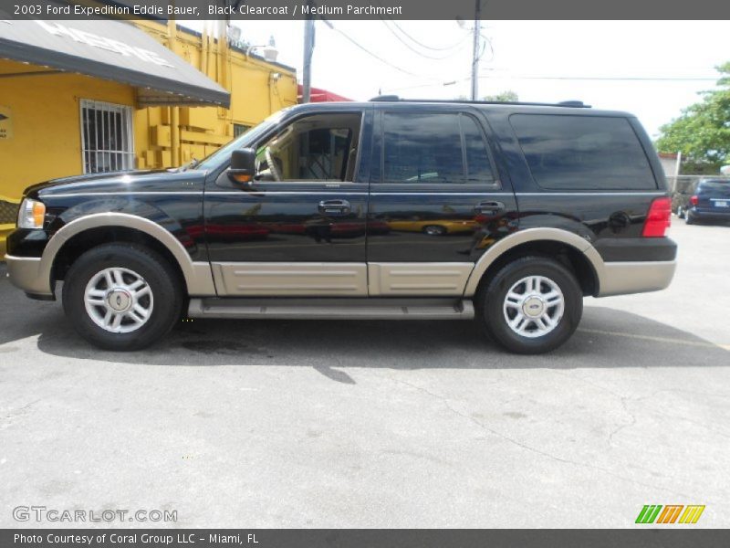 Black Clearcoat / Medium Parchment 2003 Ford Expedition Eddie Bauer
