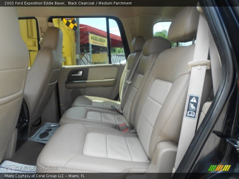 Black Clearcoat / Medium Parchment 2003 Ford Expedition Eddie Bauer