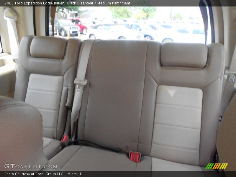 Black Clearcoat / Medium Parchment 2003 Ford Expedition Eddie Bauer