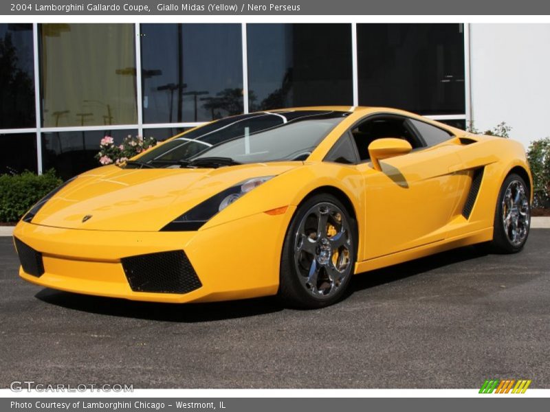 Front 3/4 View of 2004 Gallardo Coupe