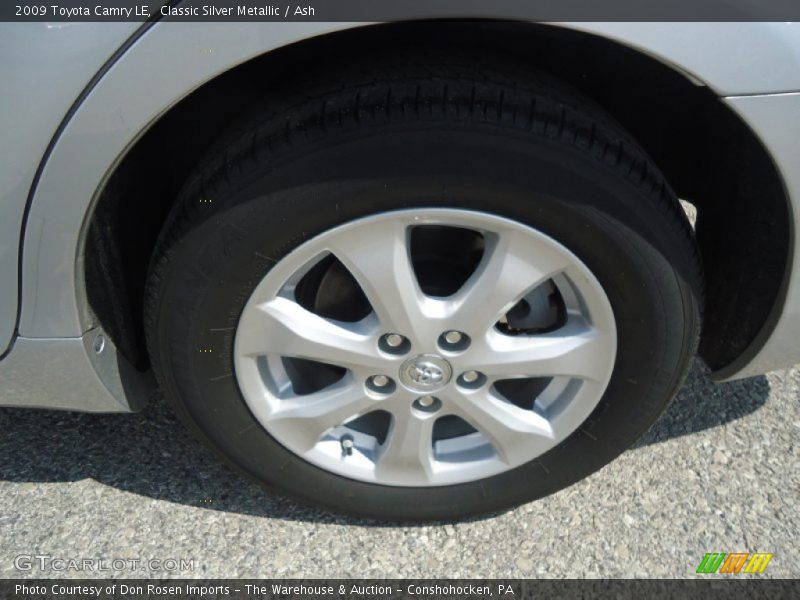 Classic Silver Metallic / Ash 2009 Toyota Camry LE