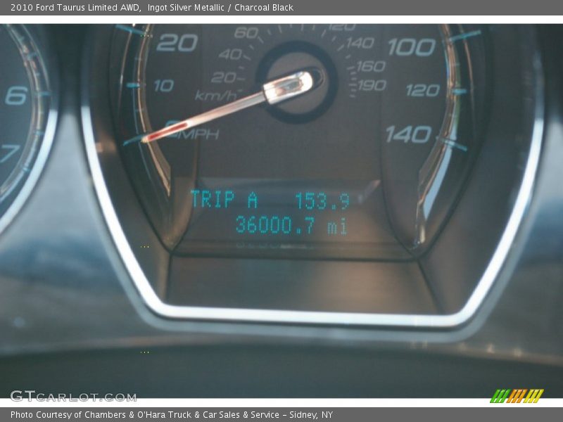 Ingot Silver Metallic / Charcoal Black 2010 Ford Taurus Limited AWD