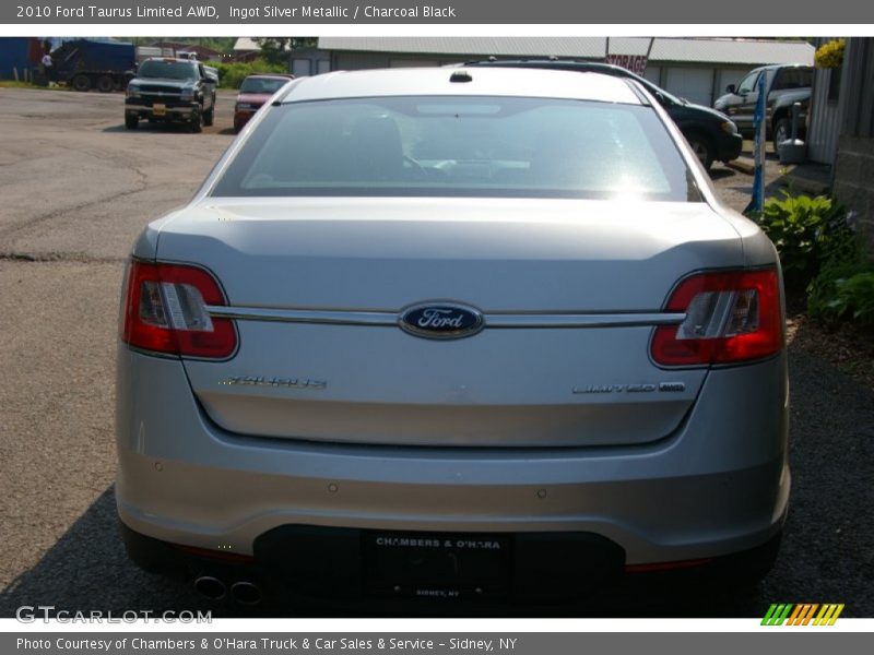 Ingot Silver Metallic / Charcoal Black 2010 Ford Taurus Limited AWD