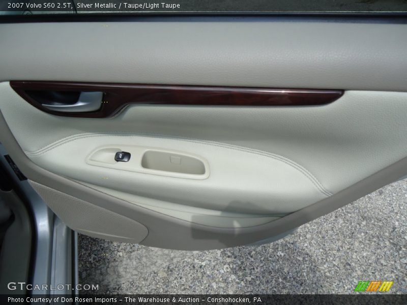 Silver Metallic / Taupe/Light Taupe 2007 Volvo S60 2.5T