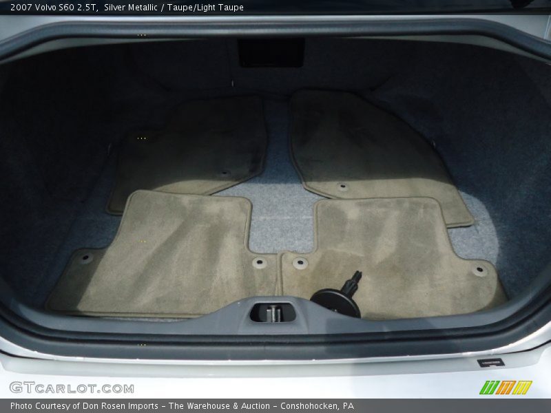 Silver Metallic / Taupe/Light Taupe 2007 Volvo S60 2.5T