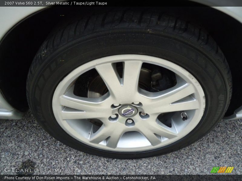 Silver Metallic / Taupe/Light Taupe 2007 Volvo S60 2.5T