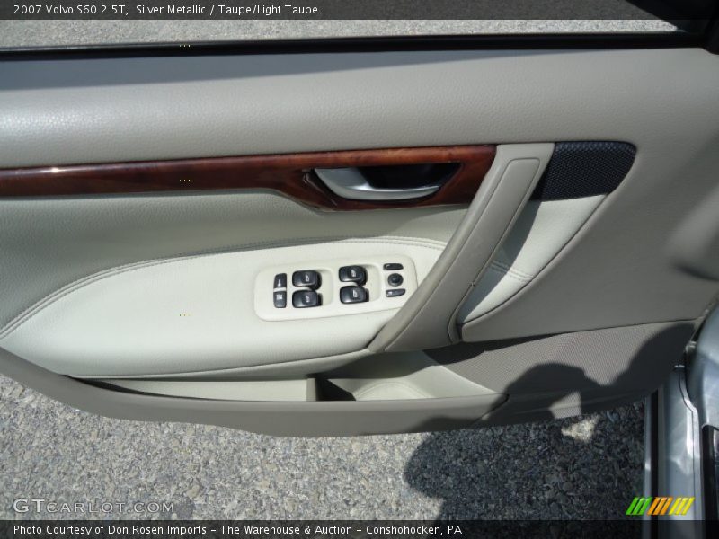 Silver Metallic / Taupe/Light Taupe 2007 Volvo S60 2.5T