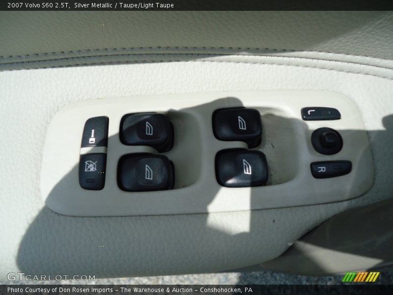 Silver Metallic / Taupe/Light Taupe 2007 Volvo S60 2.5T