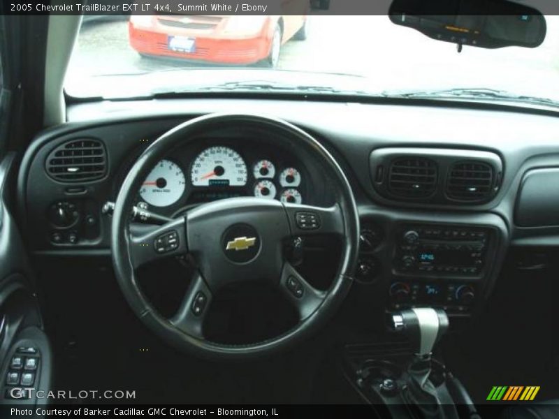 Summit White / Ebony 2005 Chevrolet TrailBlazer EXT LT 4x4