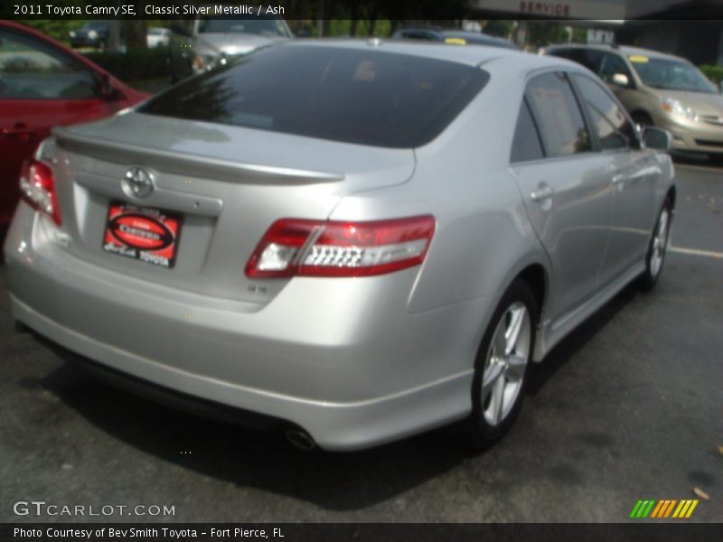 Classic Silver Metallic / Ash 2011 Toyota Camry SE