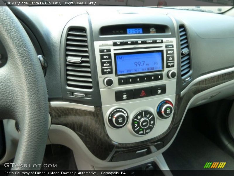 Bright Silver / Gray 2009 Hyundai Santa Fe GLS 4WD